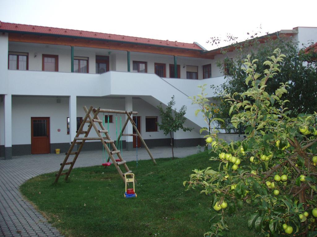 Gaestehaus Strommer Illmitz Exterior photo